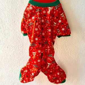 NWT- Festive Red doggie Pajamas size 1,Xs